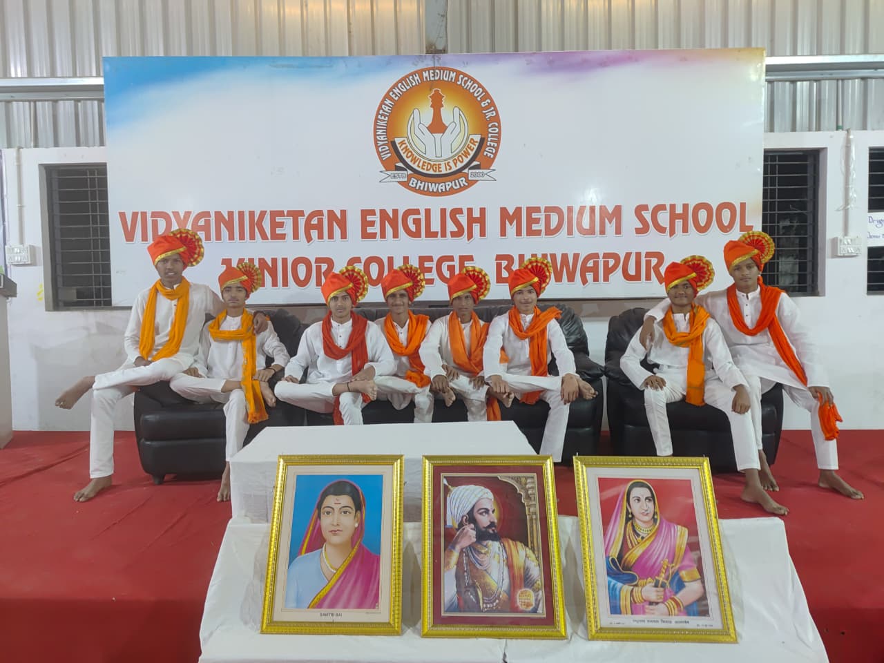 Traditional pheta ceremony